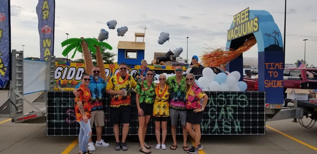 Ankeny Summerfest Parade Oasis Car Wash